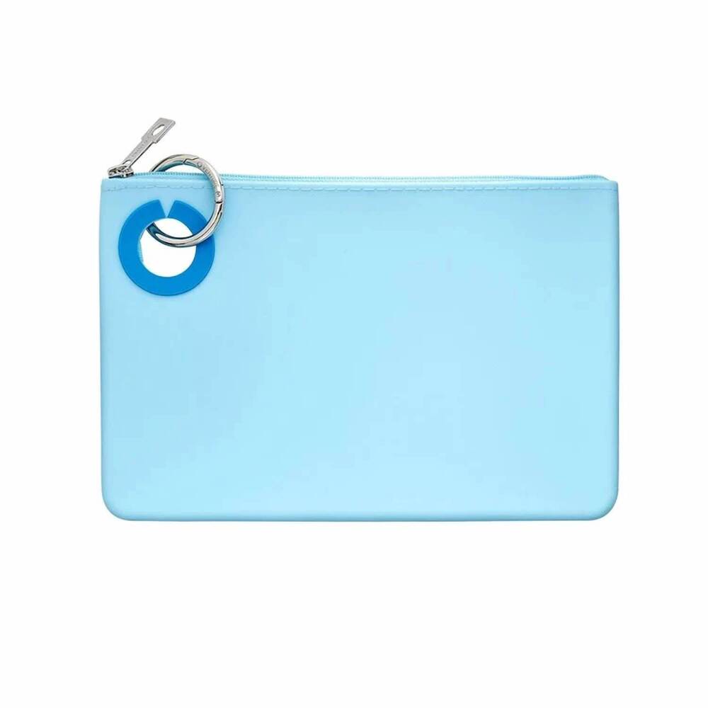 NEW OVENTURE women's large silicone pouch in light blue